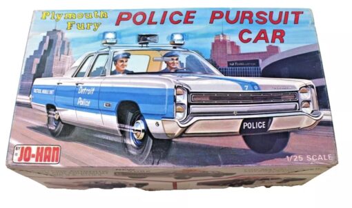 1960's Plymouth Fury Police Pursuit Car GC-1300 Plastic Model by Jo-Han 1:25