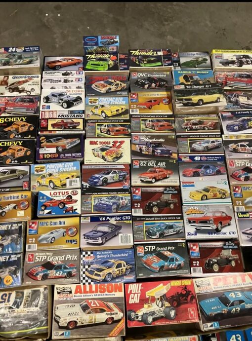 Old Model Kits - Image 2
